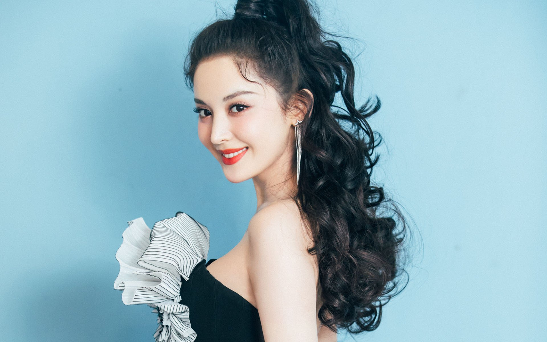 开云入口-《Ning：新星崛起，成为LOL中场战术核心》