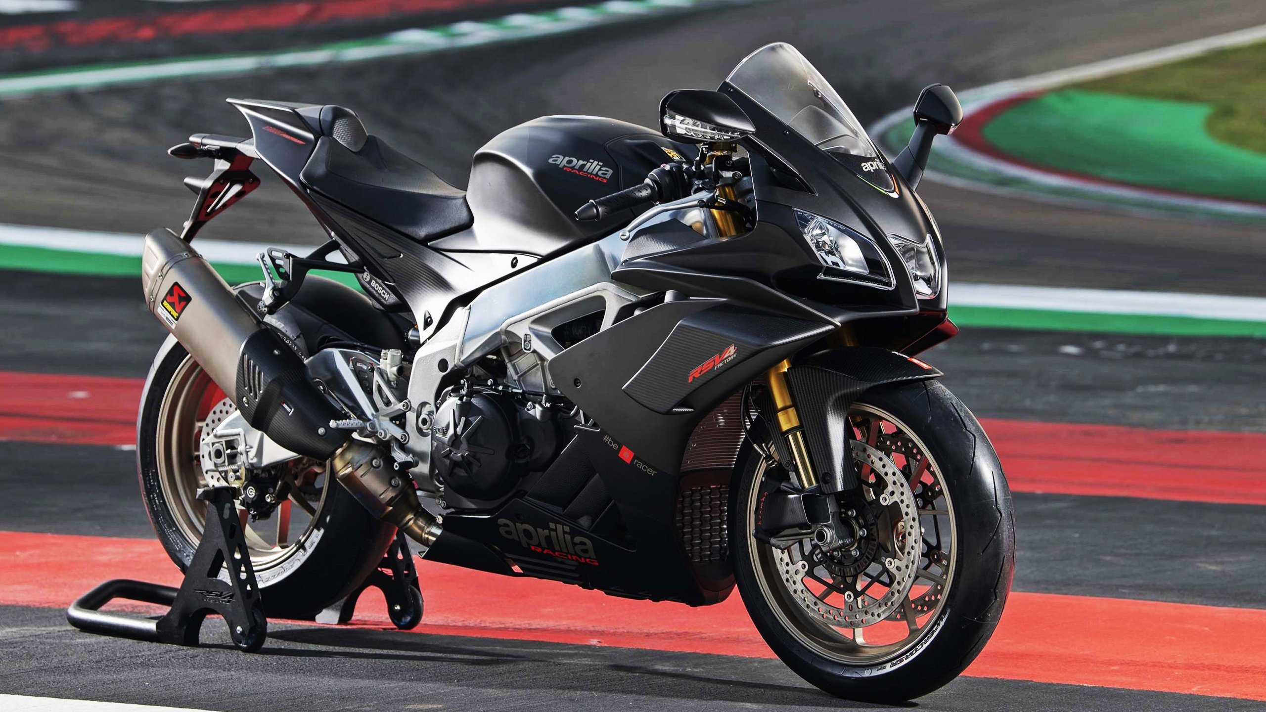 开云kaiyun-西班牙人客场失利，需要改善进攻，西班牙人主场叫什么